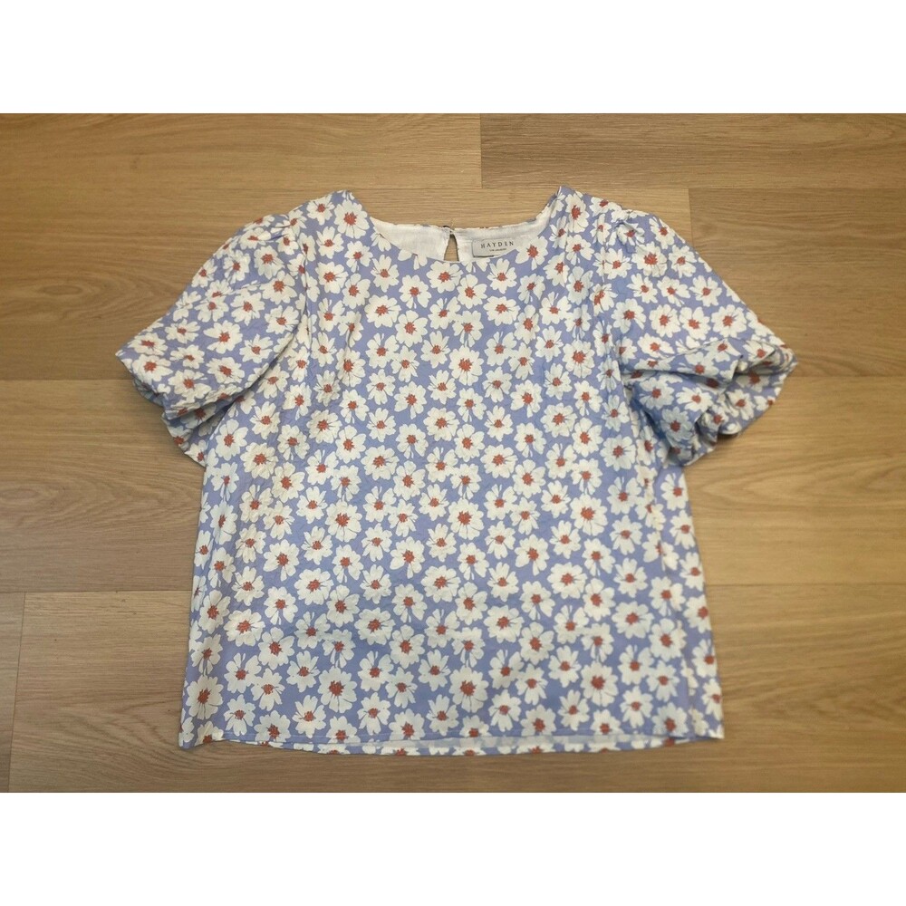 Hayden Los Angeles Puff Sleeve Floral Lavender Blouse With Button Closure Size L